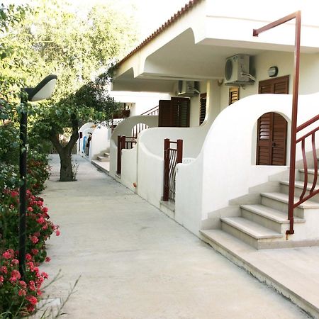 Residence Adriatico Mattinata Exterior photo